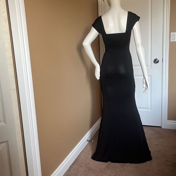 Very simple long black dress/Size S - Picture 9 of 13
